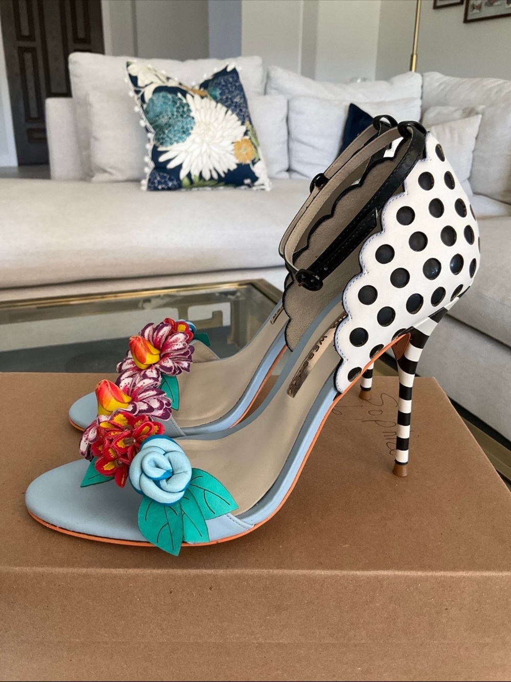 Sophia Webster Polka-dot Lilico blue, black white floral ankle strap Heels, 39 - Picture 3 of 12